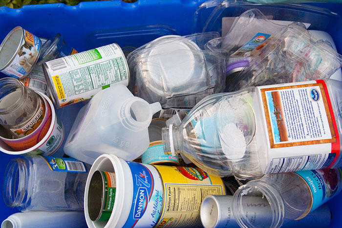 How to recycle all sorts of waste items. At home, in your business or at your school.